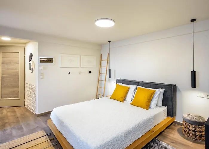 Kumka Seafront Apartment